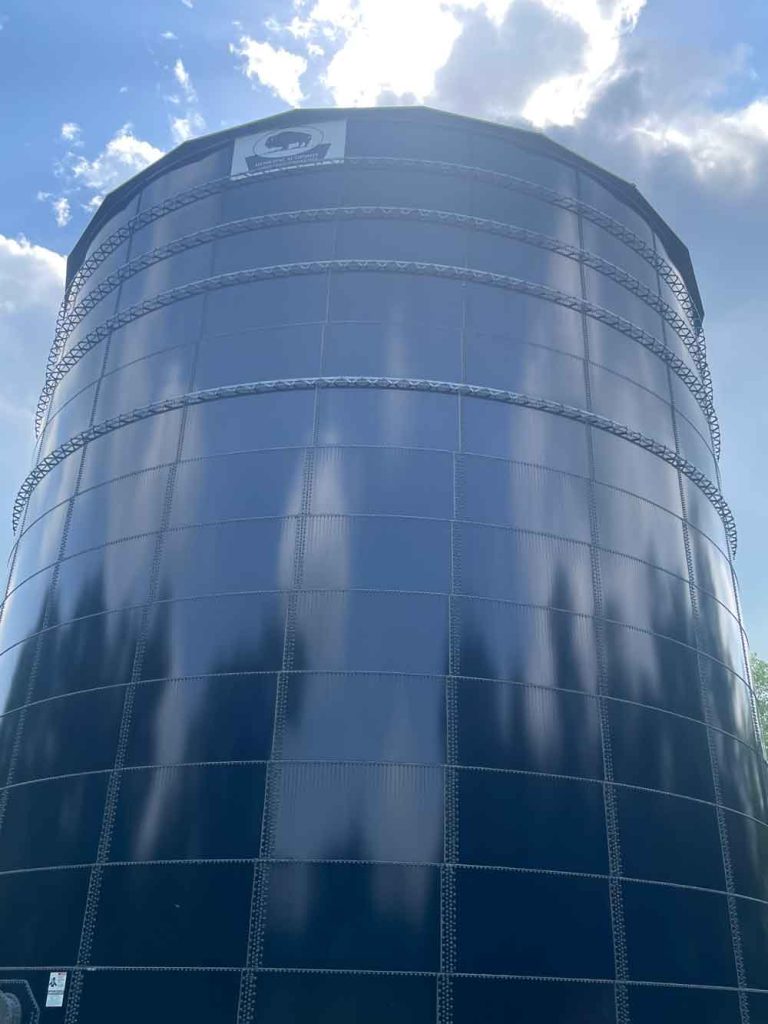 MABT Water Towers, closeup